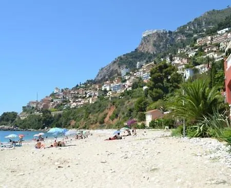 Le Golf Bleu Cap Martin * Рокебрюн — Кап-Мартен